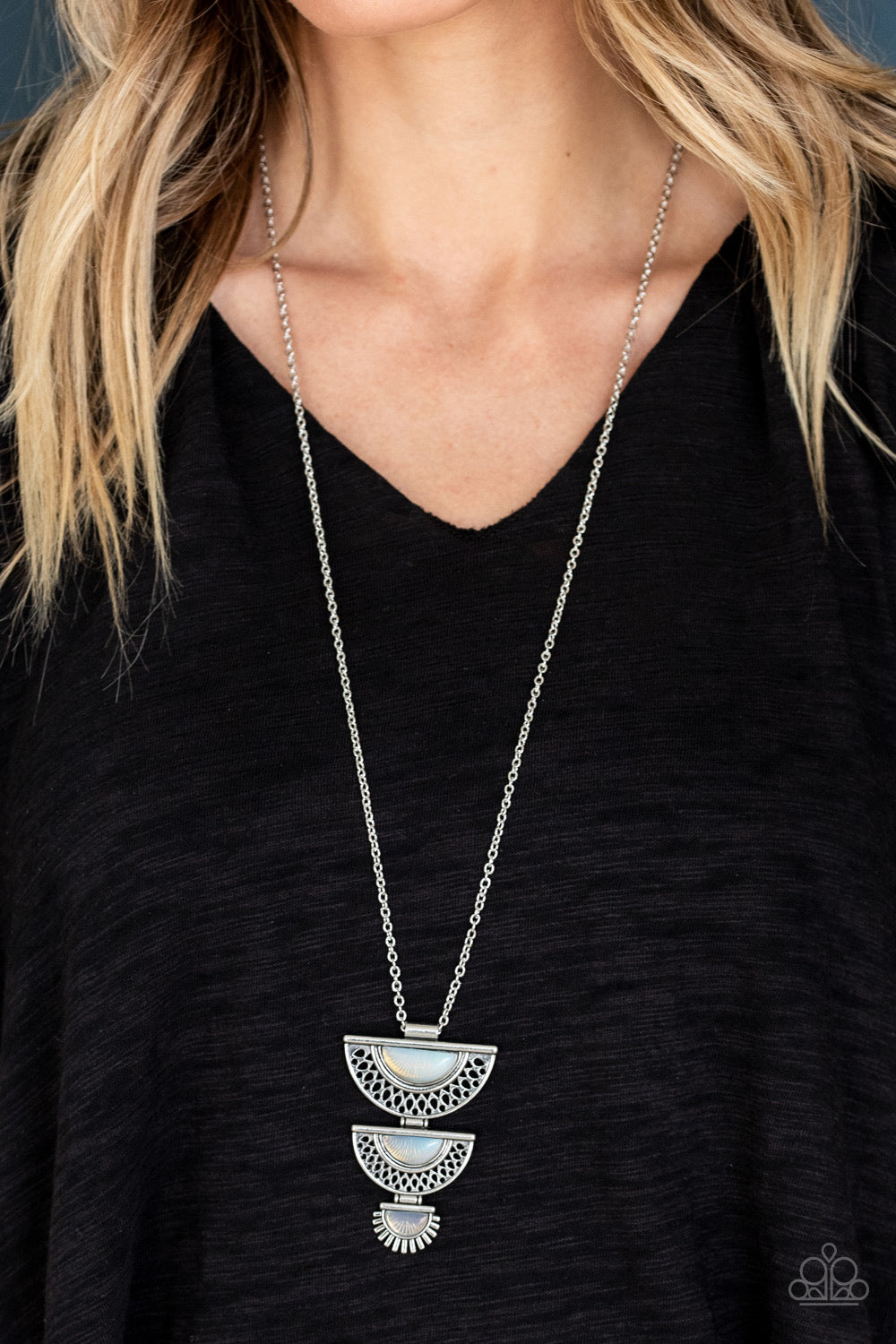 Paparazzi Accessories ✽ Serene Sheen - White Necklace✽Flat Rate Ship $4.50✽ - Blingflingbykat 