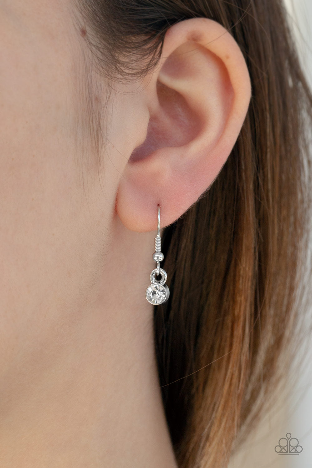 Paparazzi Accessories ✽ Up in the HEIR - White Necklace✽Flat Rate Ship $4.50✽