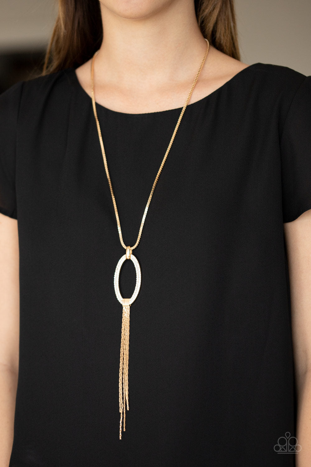 Paparazzi Accessories ✽ Head OVAL Heels - Gold Necklace✽Flat Rate Ship $4.50✽