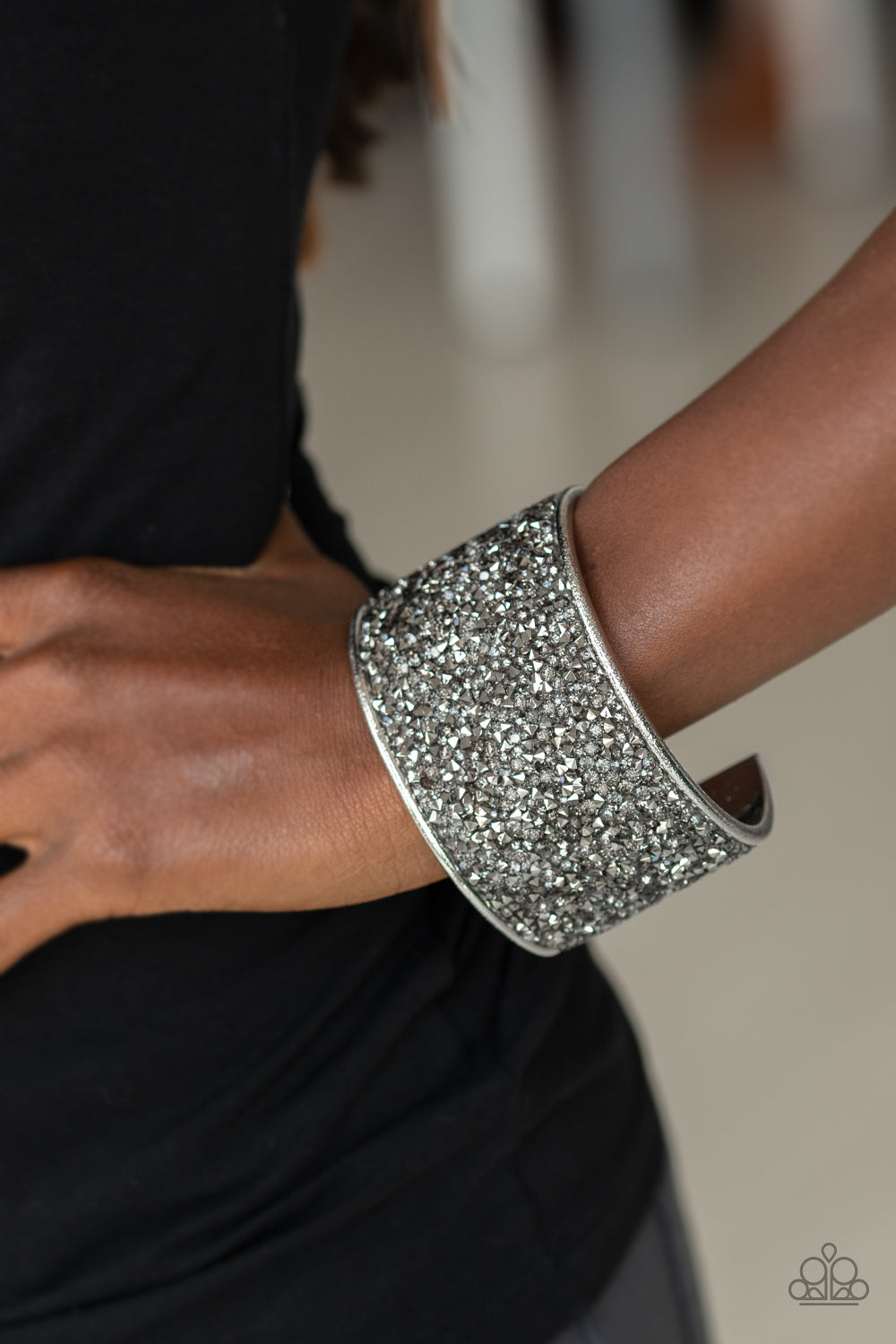 Paparazzi Accessories ✽ Stellar Radiance - Silver Bracelet✽Flat Rate Ship $4.50✽
