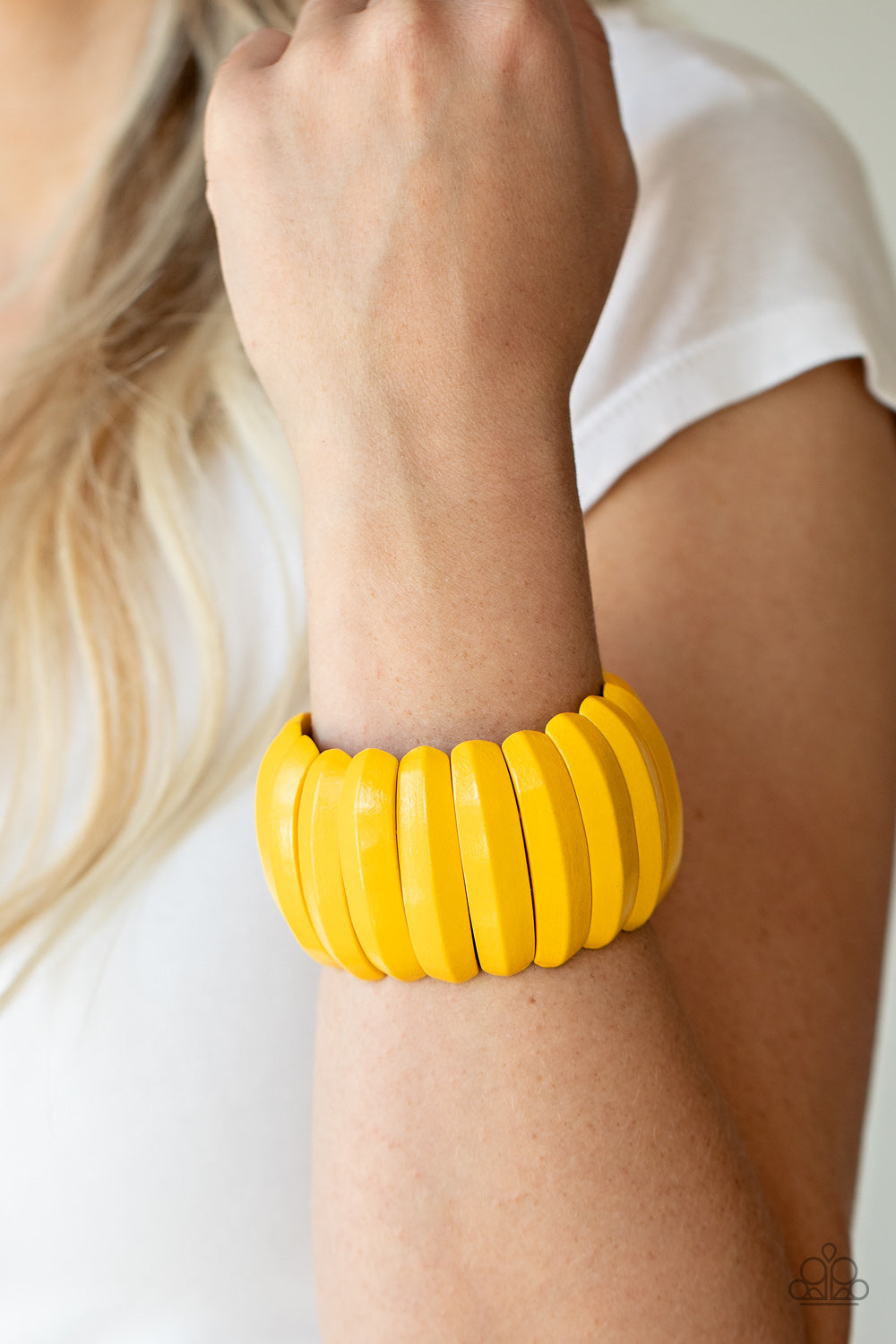 Paparazzi Accessories ✽ Colorfully Congo - Yellow Bracelet✽Flat Rate Ship $4.50✽