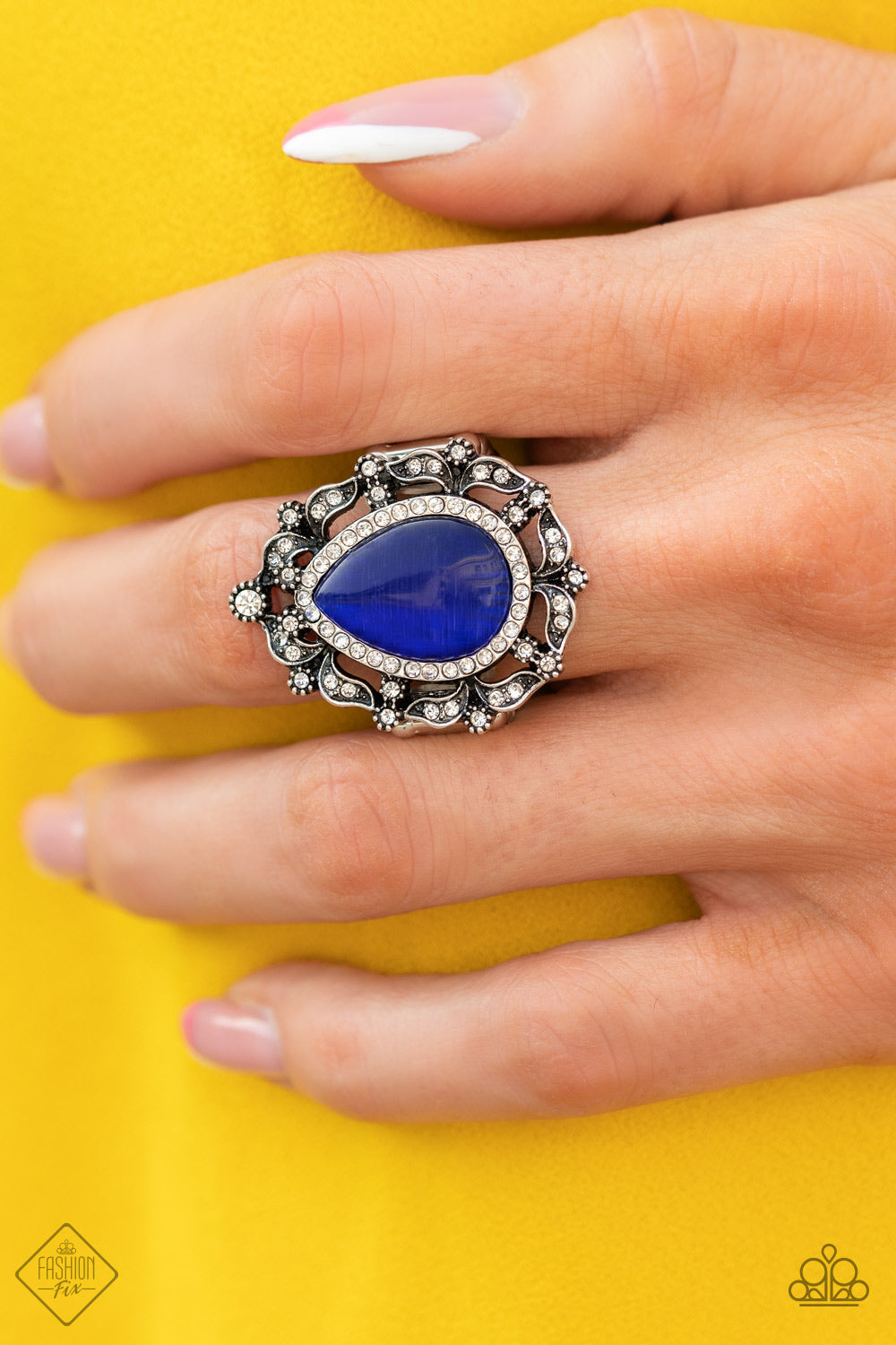 Paparazzi Accessories ✽ Iridescently Icy Ring✽Flat Rate Ship $4.50✽