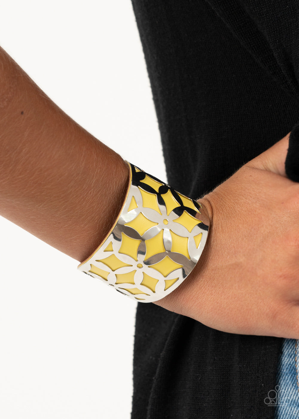 Paparazzi Accessories ✽ Garden Fiesta - Yellow Bracelet✽Flat Rate Ship $4.50✽