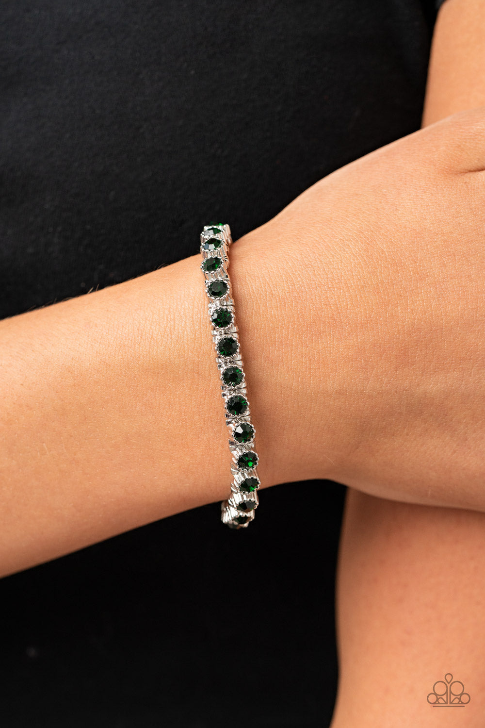 Paparazzi Accessories ✽ Starry Social - Green Bracelet✽Flat Rate Ship $4.50✽