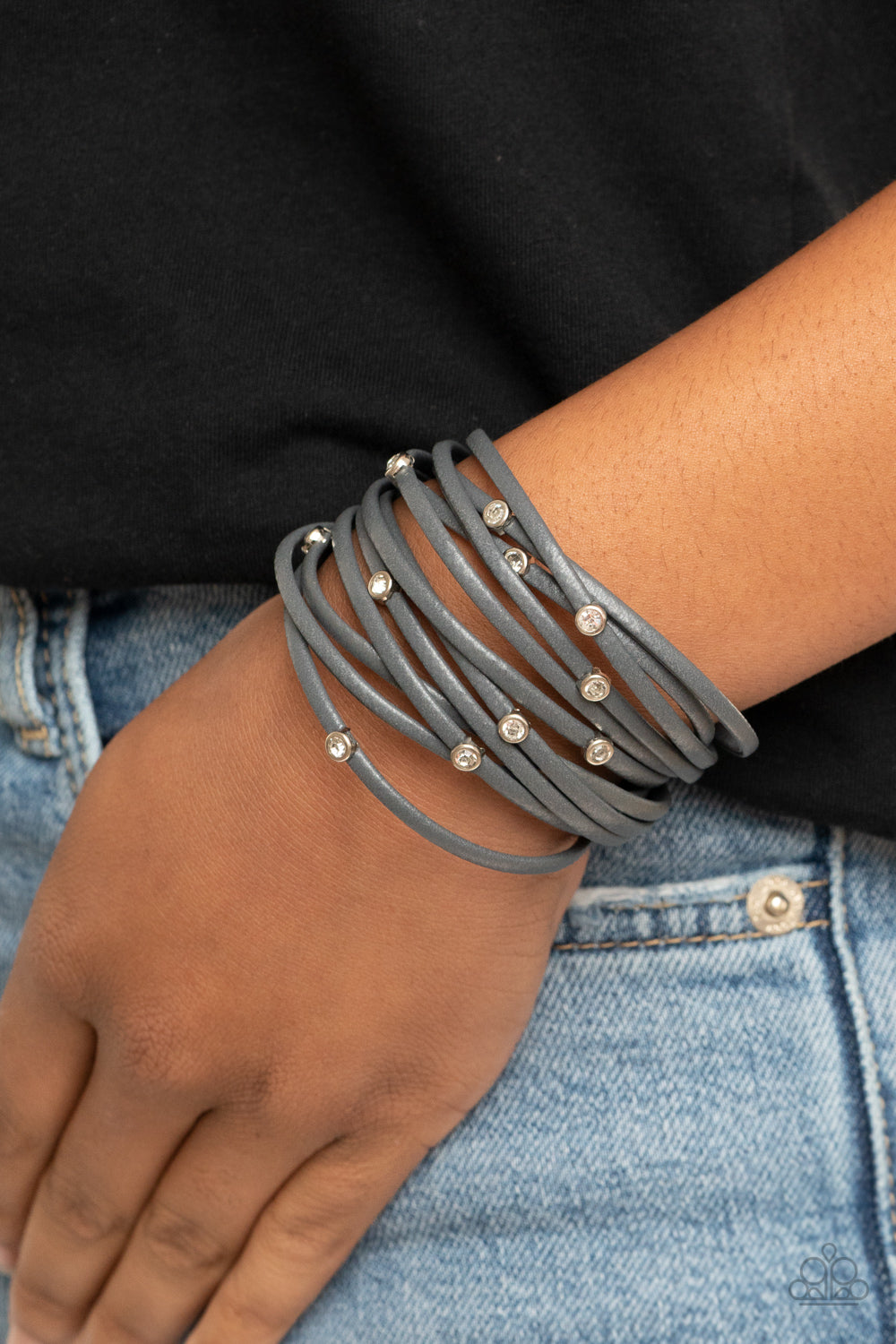 Paparazzi Accessories ✽ Fearlessly Layered - Silver Bracelet✽Flat Rate Ship $4.50✽