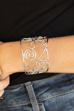 Load image into Gallery viewer, Paparazzi Accessories ✽Groovy Sensations - Silver Bracelet✽Flat Rate Ship $4.50✽
