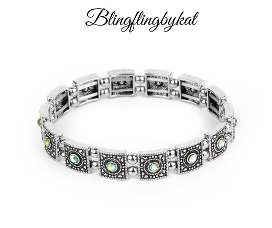 Paparazzi Accessories ✽Cosmic Conquest - Green Bracelet✽Flat Rate Ship $4.50✽ - Image #2