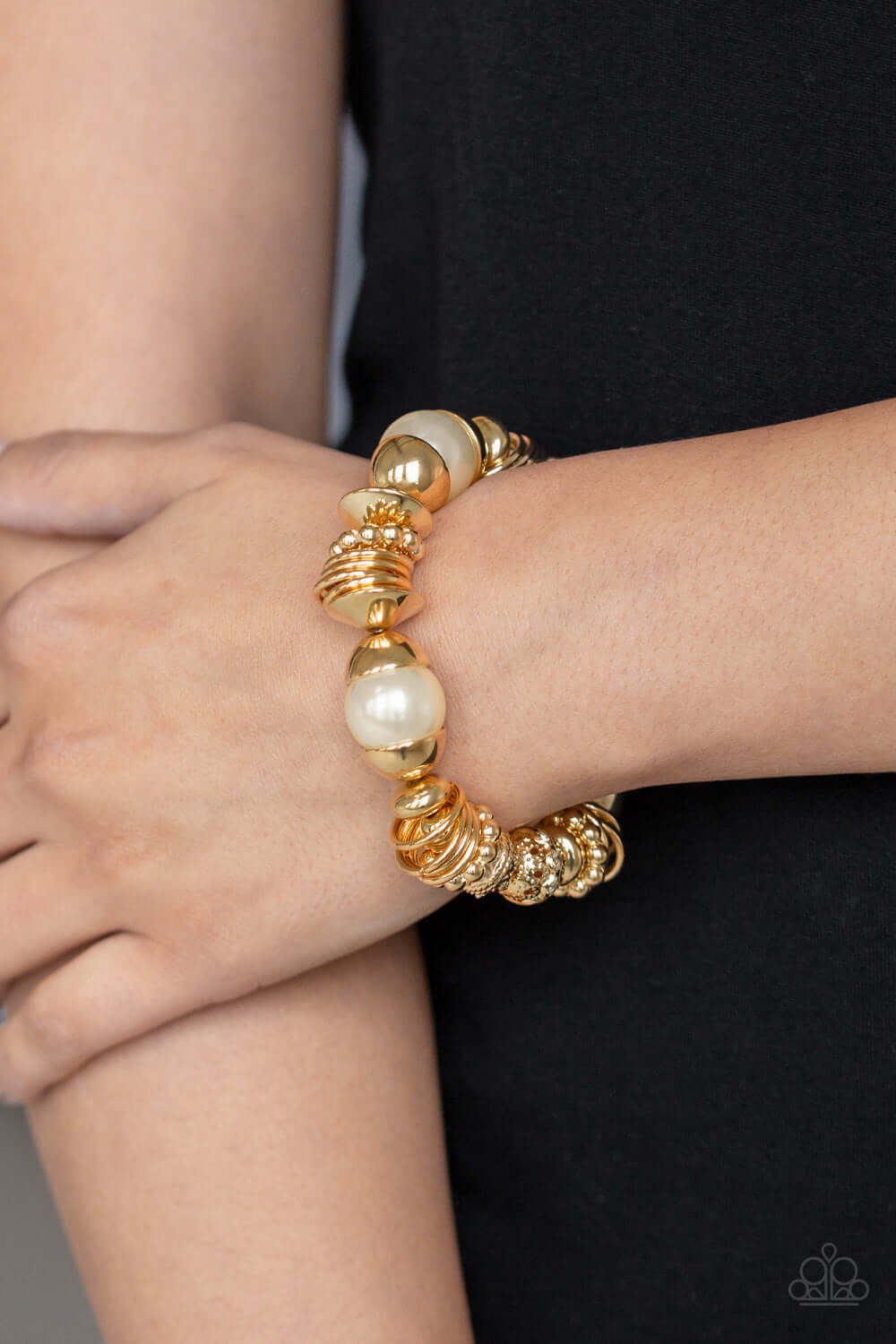 Paparazzi Accessories ✽ Uptown Tease - Gold Bracelet✽Flat Rate Ship $4.50✽ - Image #2