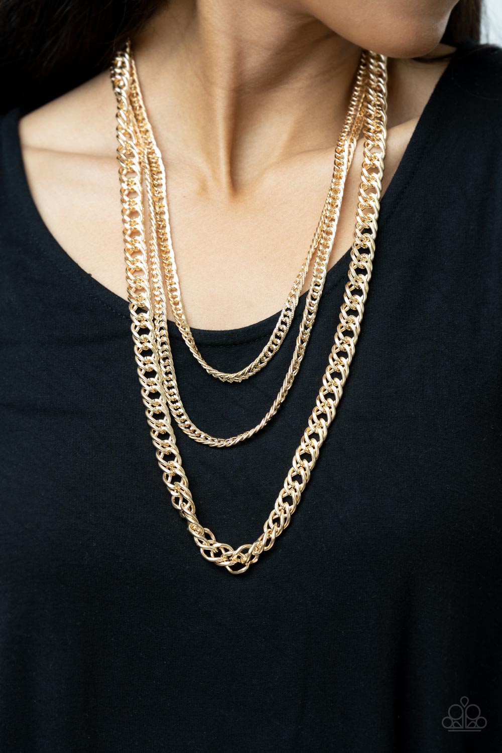Paparazzi Accessories ✽ Chain of Champions - Gold Necklace✽ Flat Rate Ship $4.50✽