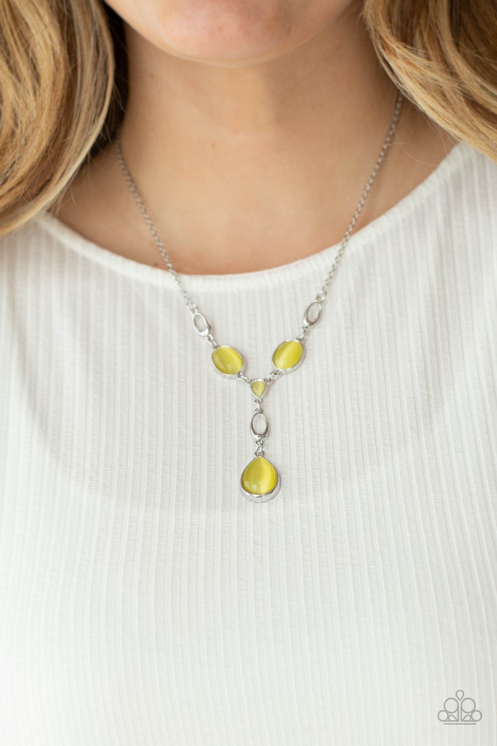 Paparazzi Accessories ❋Ritzy Refinement - Yellow Necklace❋ Flat Rate Ship $4.50❋