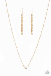 brought✽to✽you✽by✽blingflingbykat✽heartbeat-bling-gold-necklace✽paparazzi-accessories