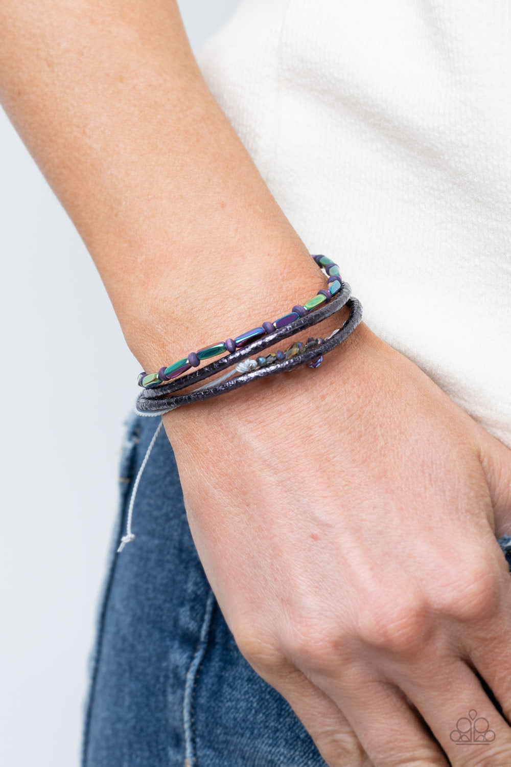 Paparazzi Accessories ❋Holographic Hike - Multi Bracelet❋ Flat Rate Ship $4.50❋ - Blingflingbykat 