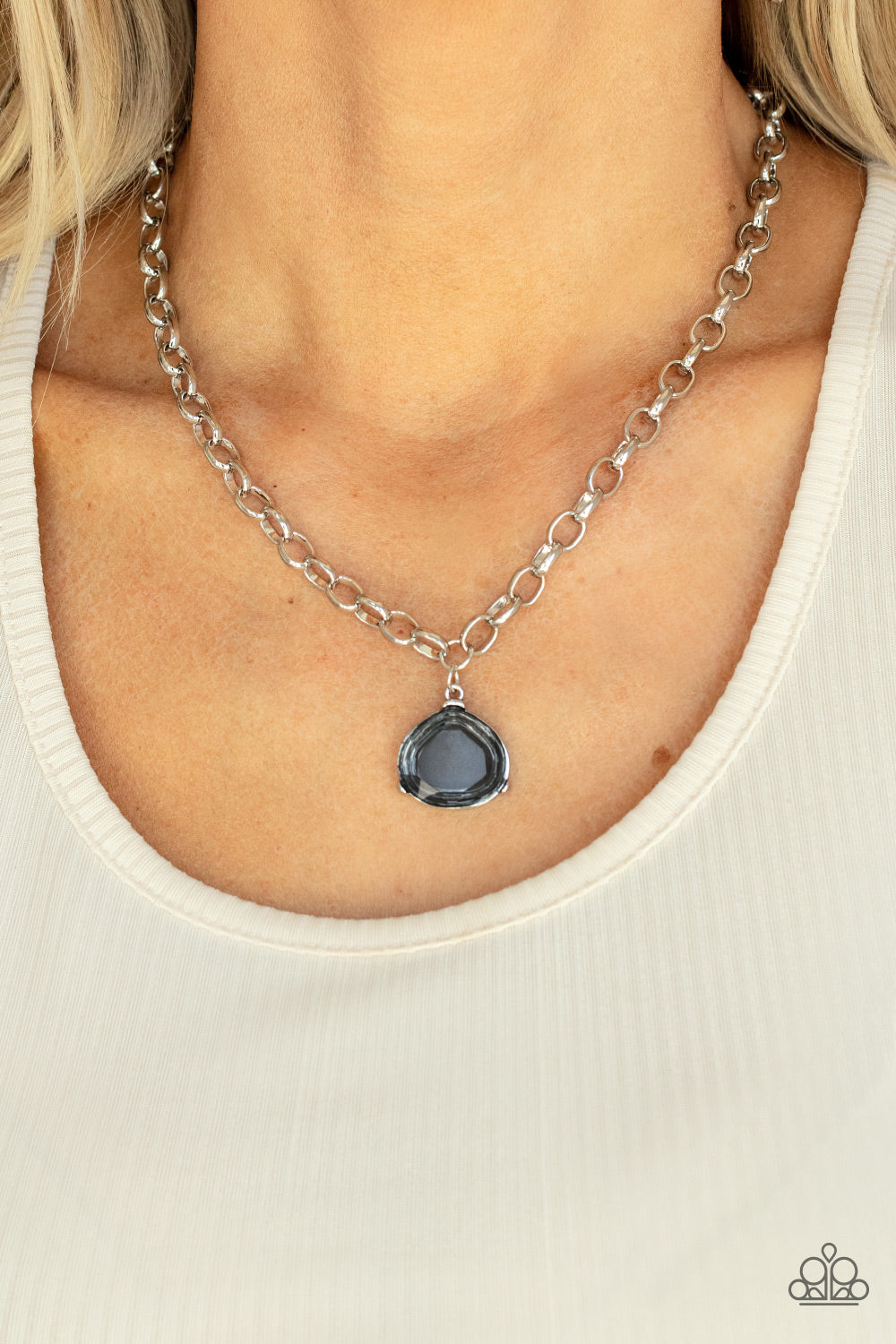 Paparazzi Accessories ❋Gallery Gem - Silver Necklace❋ Flat Rate Ship $4.50❋