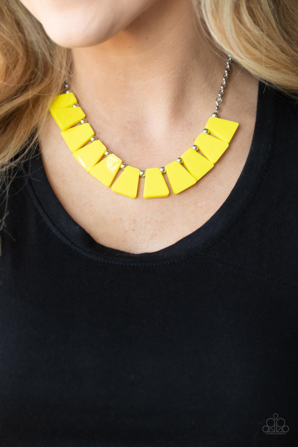 Paparazzi Accessories ❋Vivaciously Versatile - Yellow Necklace❋ Flat Rate Ship $4.50❋