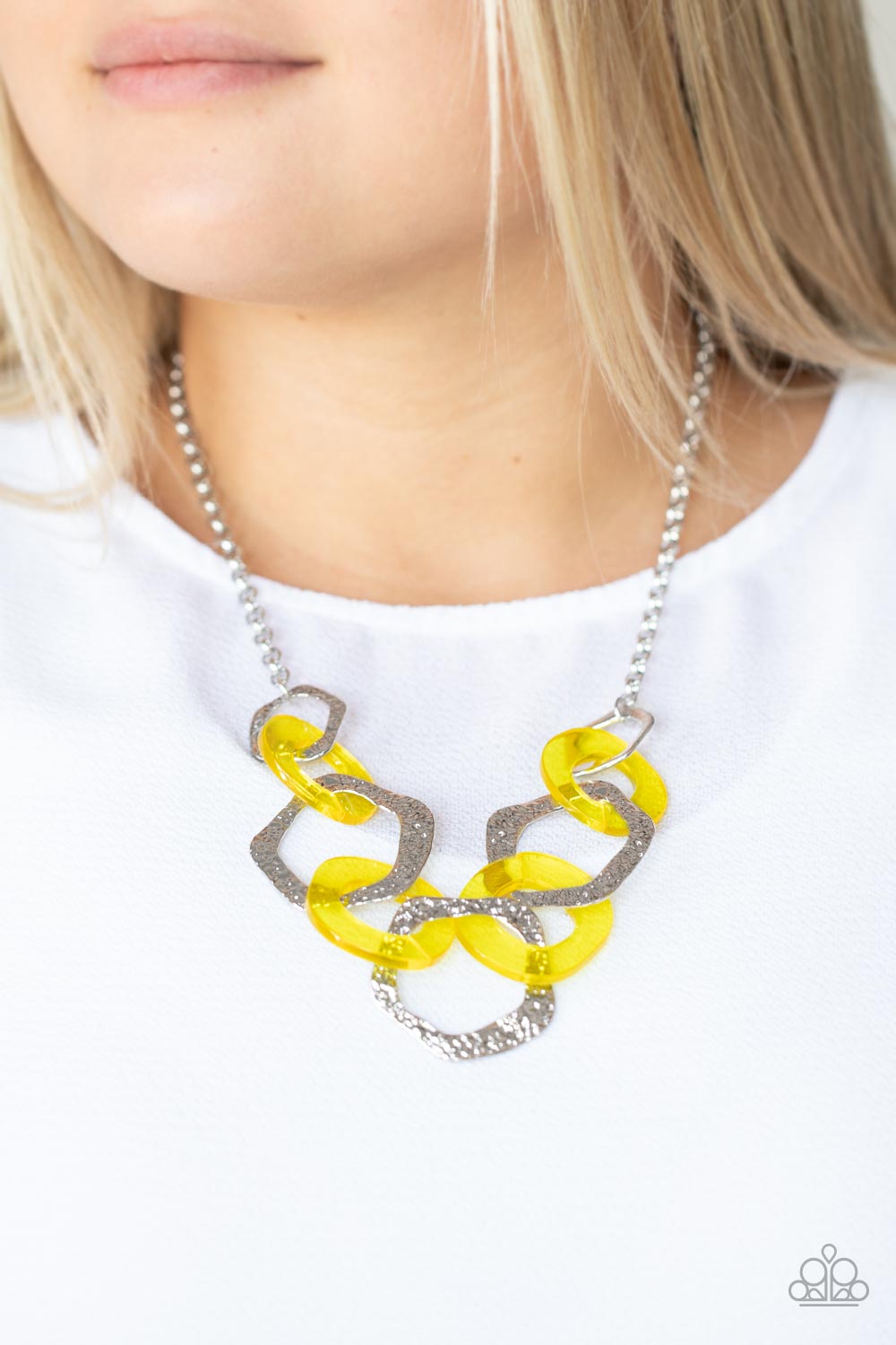 Paparazzi Accessories ❋Urban Circus - Yellow Necklace❋ Flat Rate Ship $4.50❋