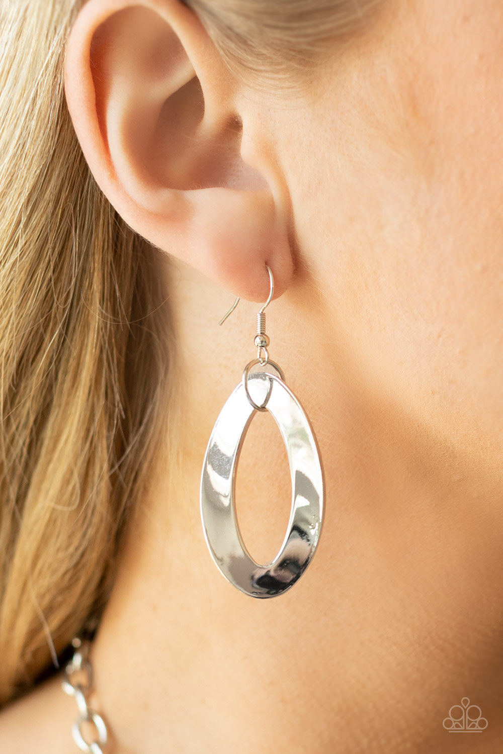 Paparazzi Accessories ❋METALHEAD Count - Silver Necklace❋ Flat Rate Ship $4.50❋