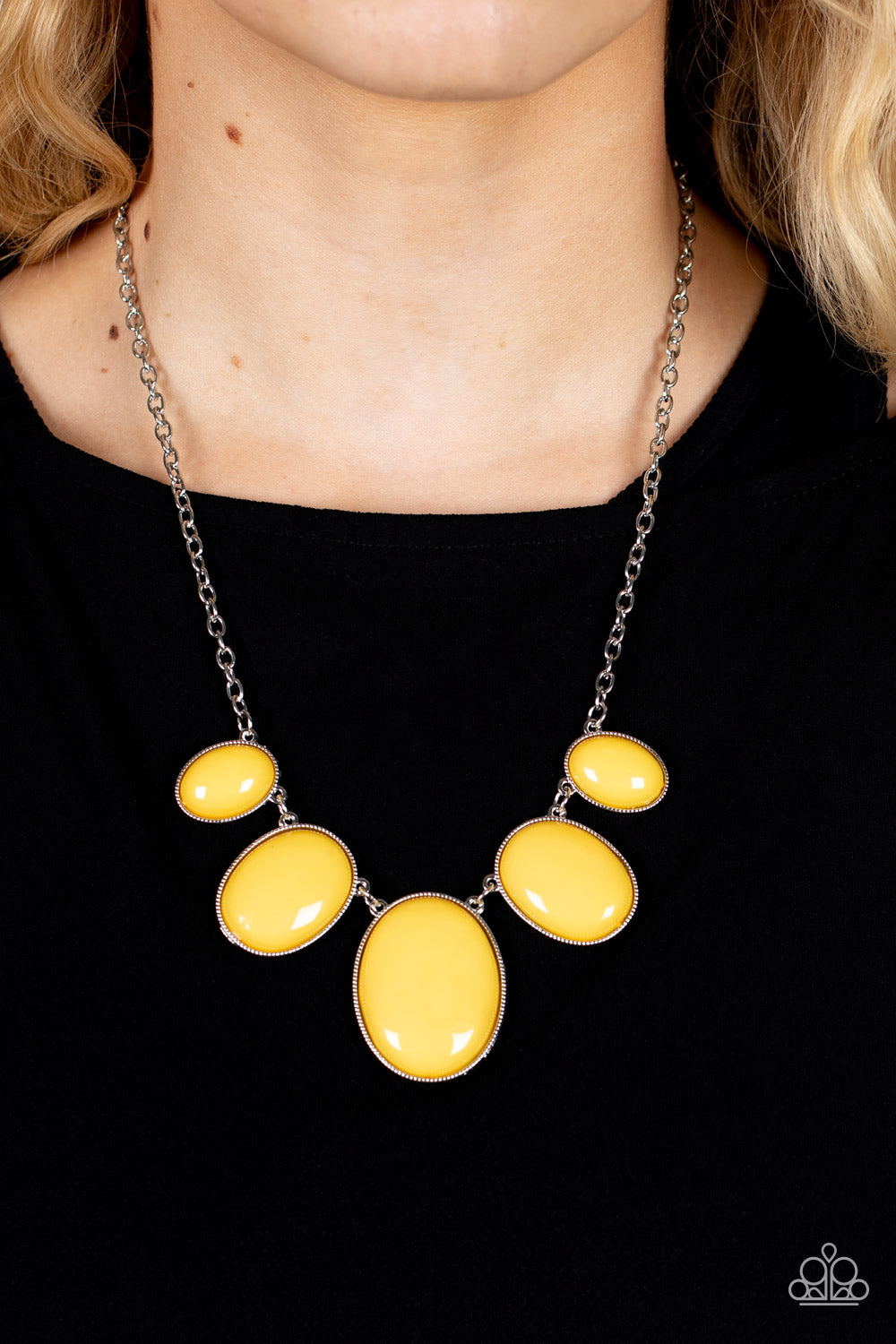 Paparazzi Accessories ❋Vivacious Vanity - Yellow Necklace❋ Flat Rate Ship $4.50❋