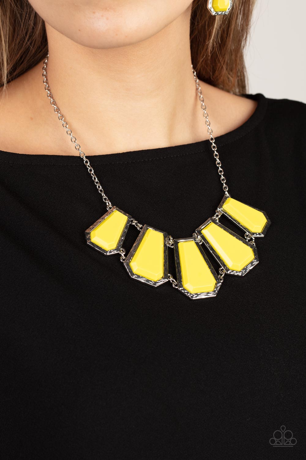 Paparazzi Accessories ❋Stellar Heiress - Yellow Necklace❋ Flat Rate Ship $4.50❋