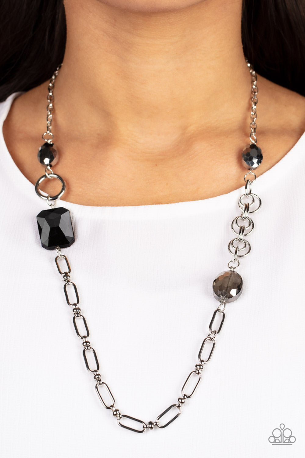Paparazzi Accessories ❋Famous and Fabulous - Black Necklace❋ Flat Rate Ship $4.50❋