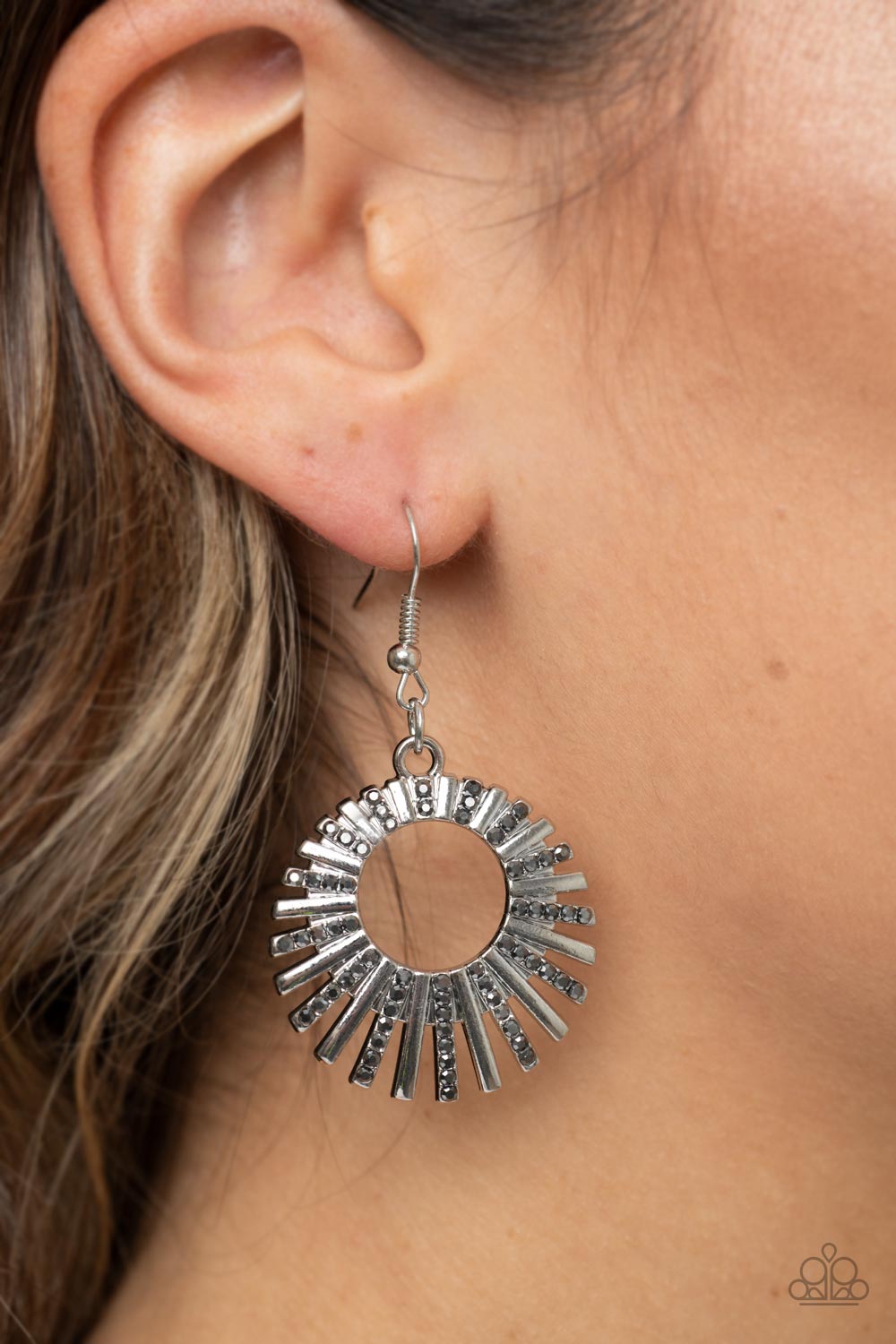Paparazzi Accessories ❋Rebel Resplendence - Silver Earrings❋ Flat Rate Ship $4.50❋