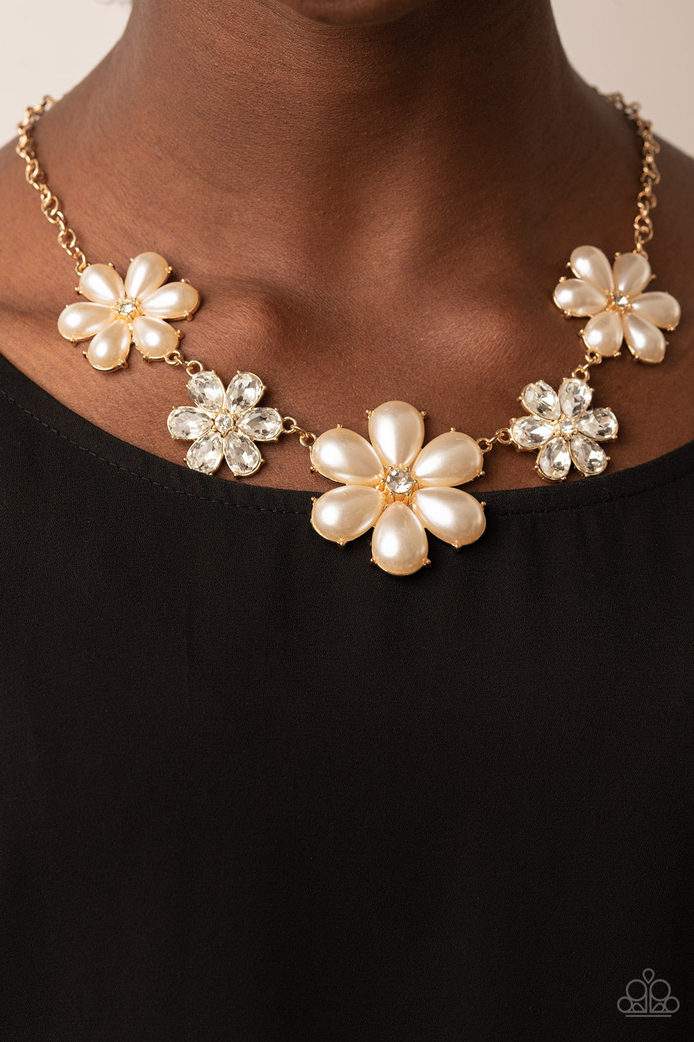 Paparazzi Accessories ❋Fiercely Flowering - Gold Necklace❋ Flat Rate Ship $4.50❋