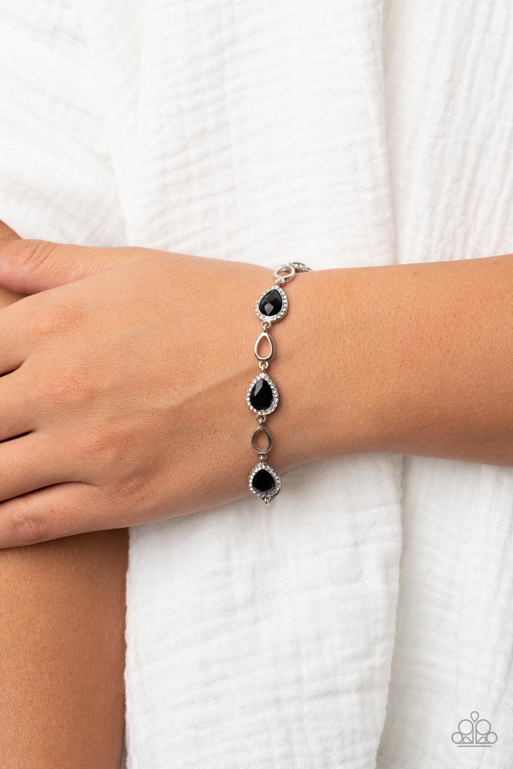 Paparazzi Accessories ❋Timelessly Teary - Black Bracelet❋ Flat Rate Ship $4.50❋