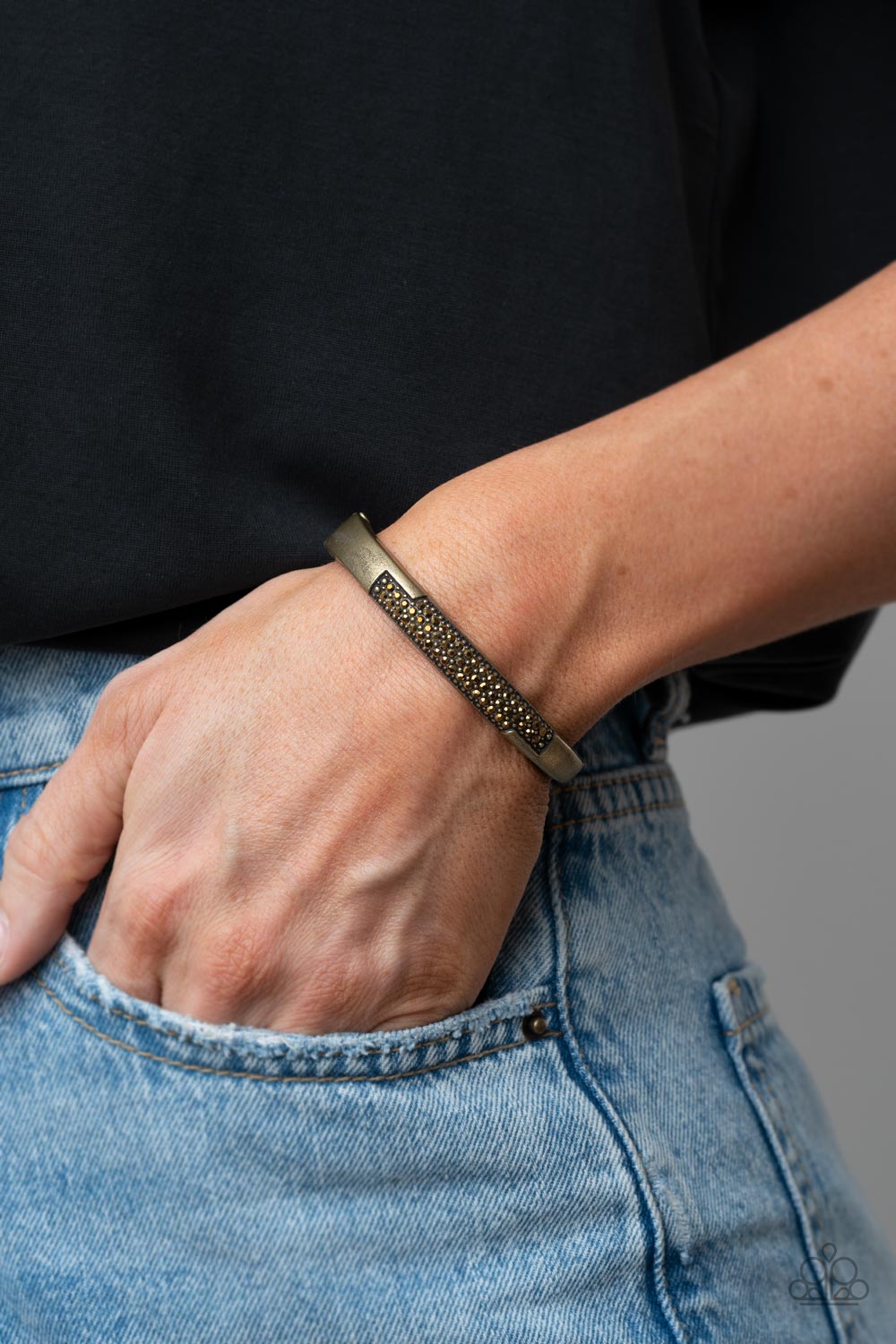 Paparazzi Accessories ❋Chart-Topping Twinkle - Brass Bracelet❋ Flat Rate Ship $4.50❋