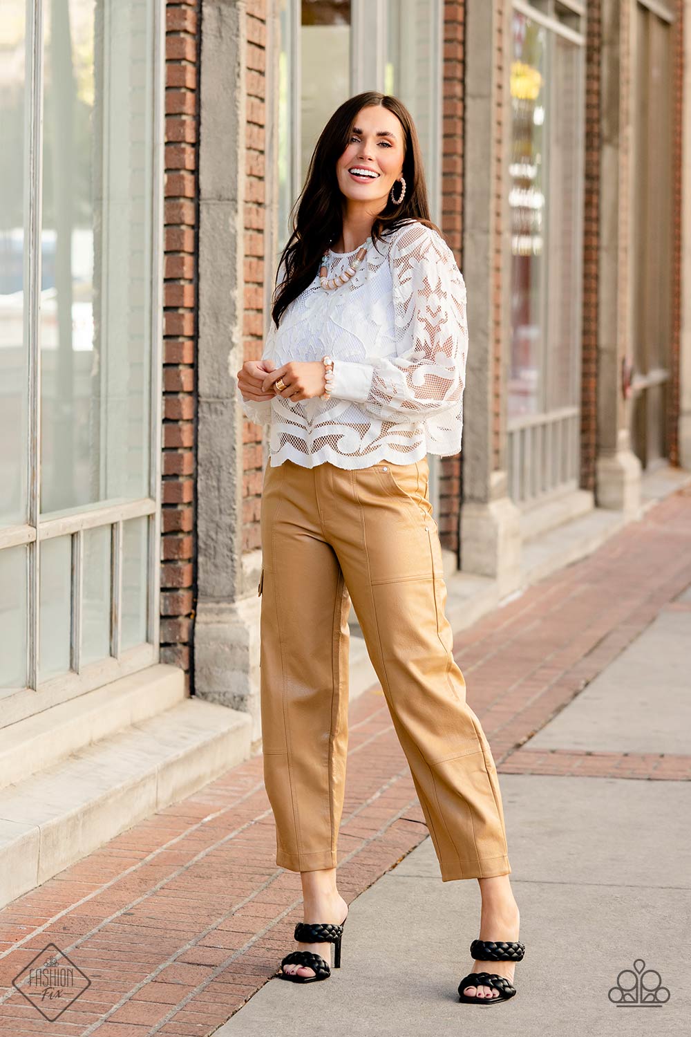 brought-to-you-by-blingflingbykat-glimpses-of-malibu-complete-trend-blend-7448-paparazzi-accessories-