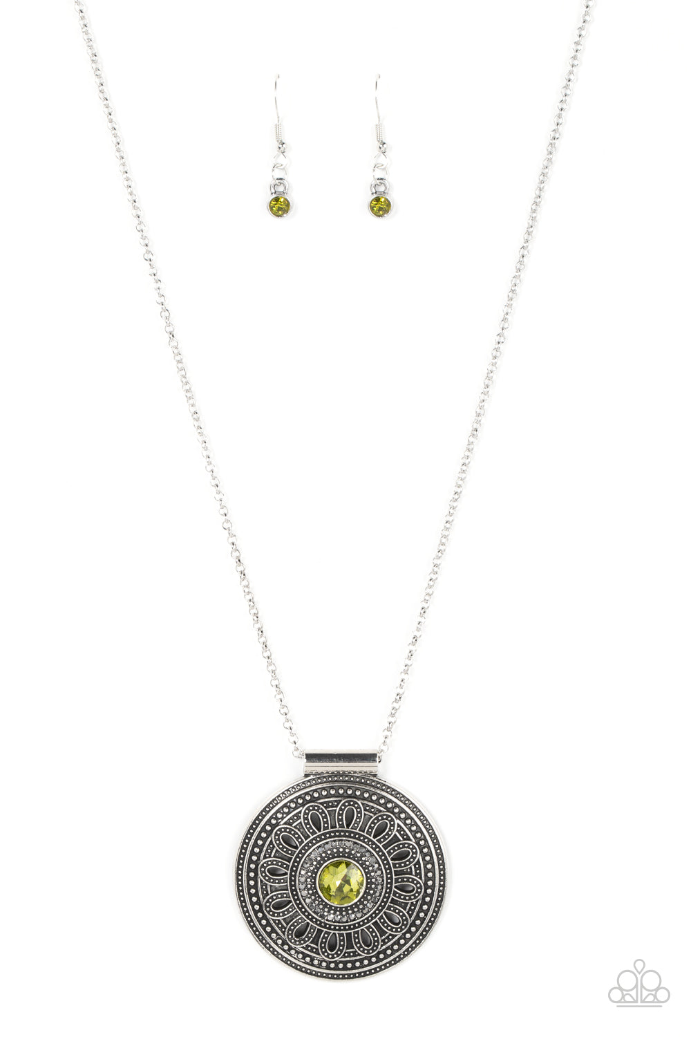 brought-to-you-by-blingflingbykat-toga-party-green-necklace-paparazzi-accessories-