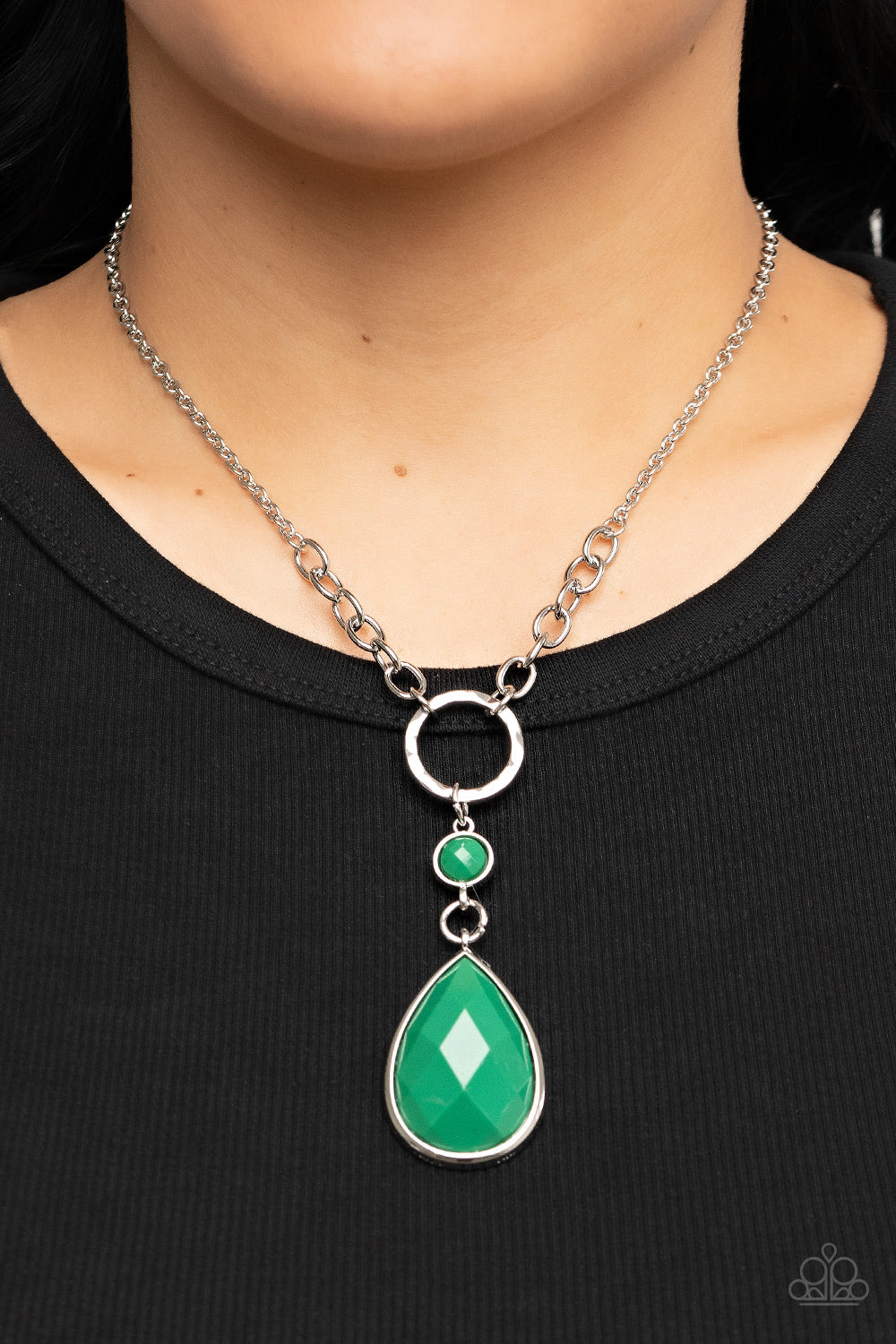 Paparazzi Accessories ❋Valley Girl Glamour - Green Necklace❋ Flat Rate Ship $4.50❋