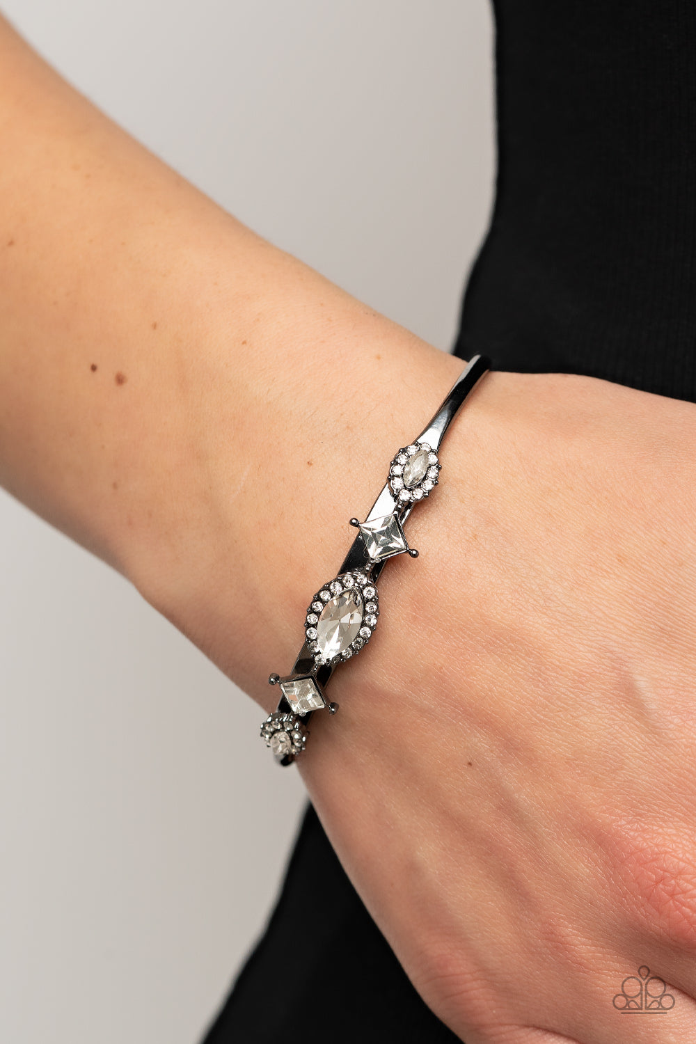 Paparazzi Accessories ❋Disarming Dazzle - Black Bracelet❋ Flat Rate Ship $4.50❋