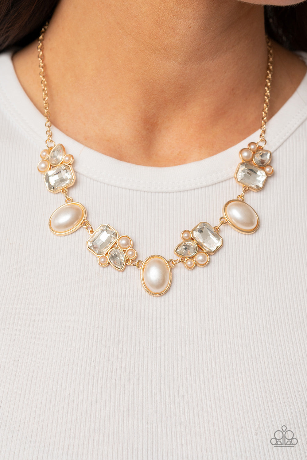 Paparazzi Accessories ❋Sensational Showstopper - Gold Necklace❋ Flat Rate Ship $4.50❋