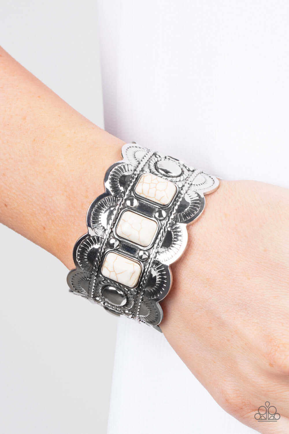 Paparazzi Accessories ❋Rio Rancho Retreat - White Bracelet❋ Flat Rate Ship $4.50❋ - Image #2