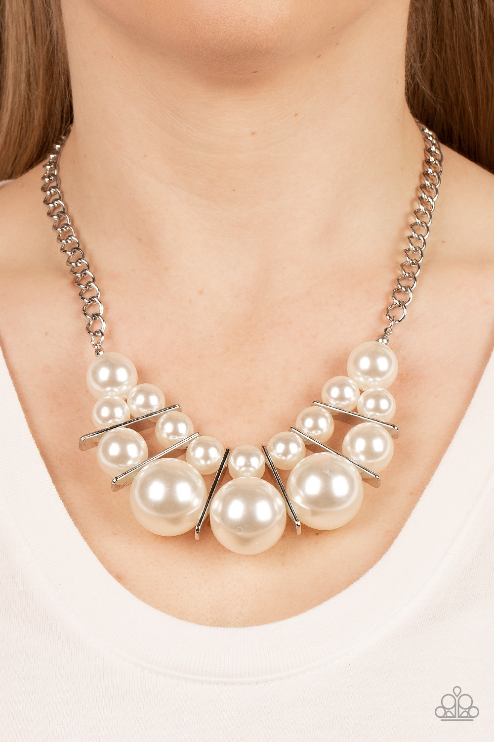 Paparazzi Accessories ❋Challenge Accepted - White Necklace❋ Flat Rate Ship $4.50❋