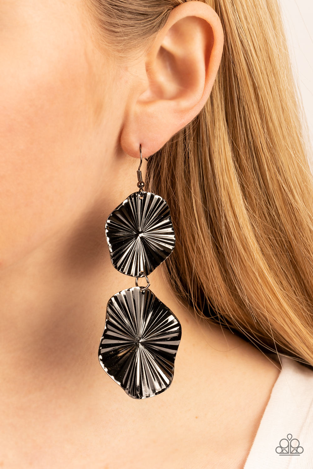 Paparazzi Accessories ❋In Your Wildest FAN-tasy - Black Earrings❋ Flat Rate Ship $4.50❋