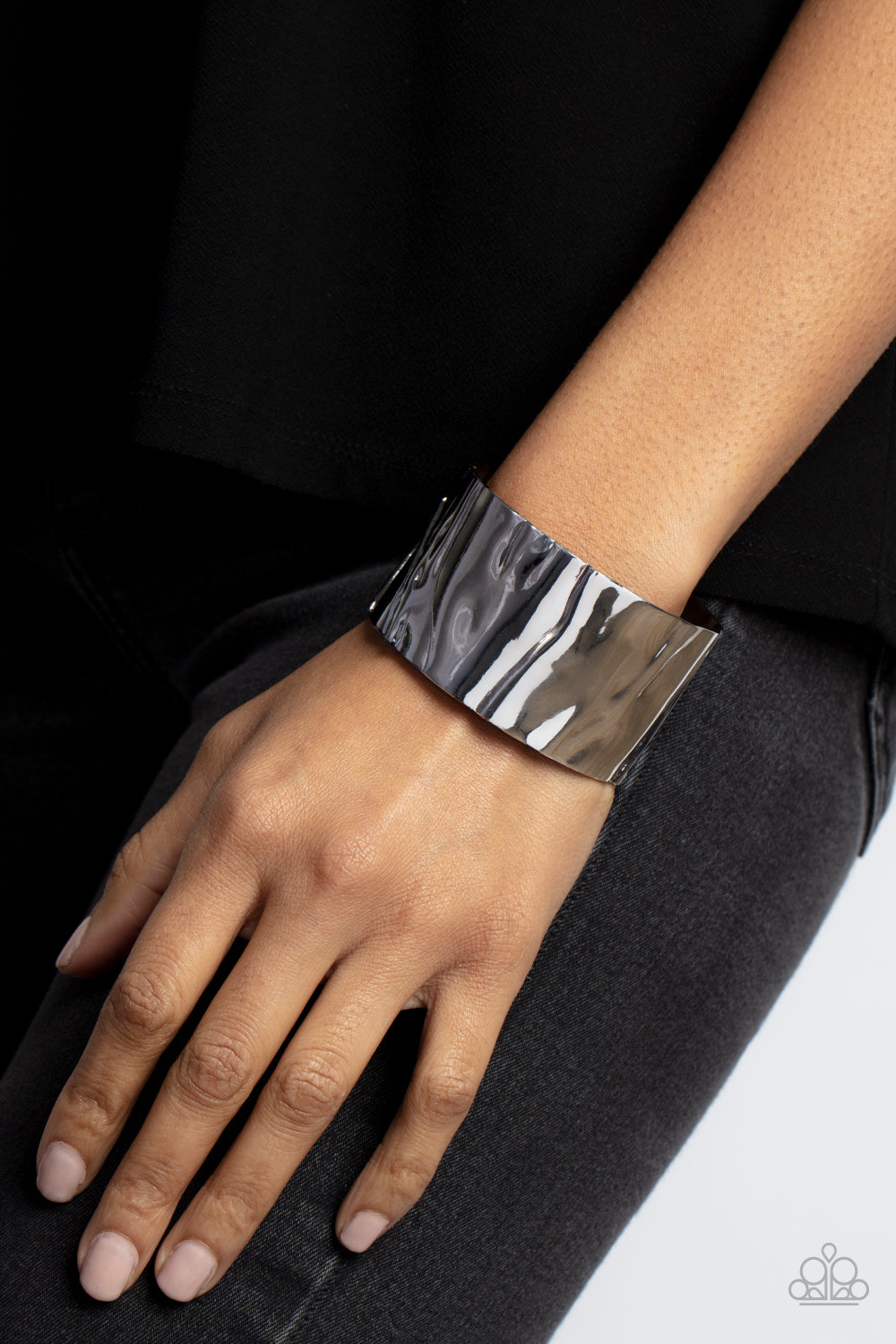 Paparazzi Accessories ❋Modern Metallurgy - Black Bracelet❋ Flat Rate Ship $4.50❋