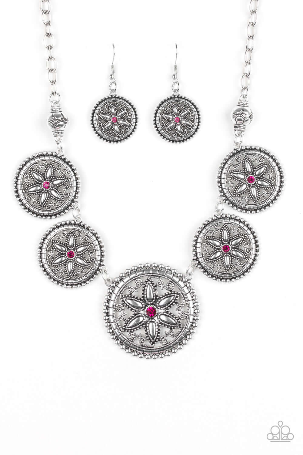 brought✽to✽you✽by✽blingflingbykat✽written-in-the-star-lilies-pink-necklace✽paparazzi-accessories