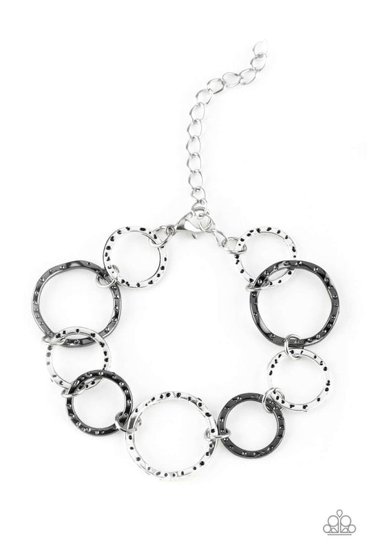 brought✽to✽you✽by✽blingflingbykat✽ring-up-the-curtain-multi-bracelet✽paparazzi-accessories