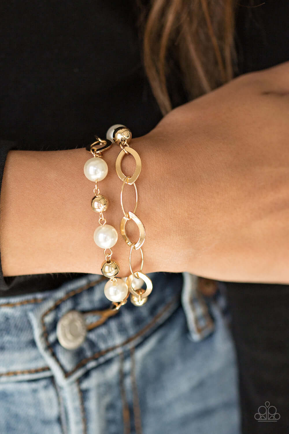 Paparazzi Accessories ✽ Winner Glimmer - Gold Bracelet✽Flat Rate Ship $4.50✽ - Image #2
