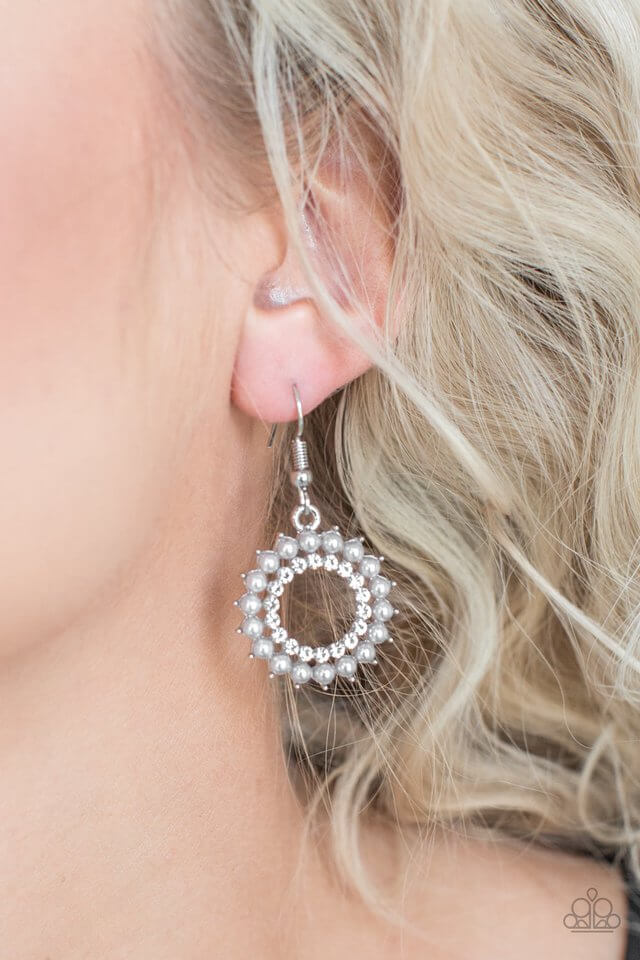 Paparazzi Accessories ✽Wreathed In Radiance - Silver Earrings✽Flat Rate Ship $4.50✽ - Image #2