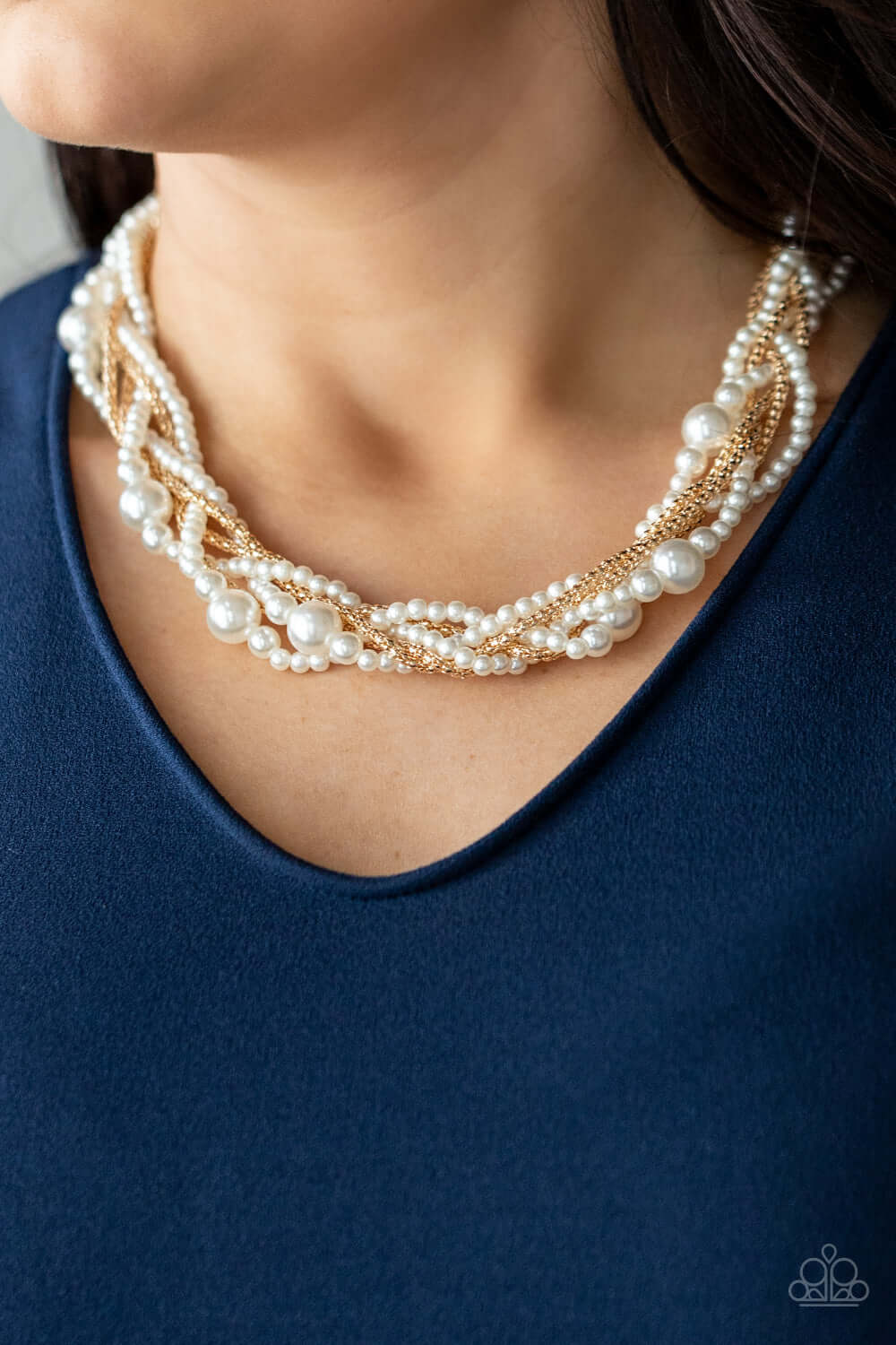 Paparazzi Accessories ✽Royal Reminiscence - Gold Necklace✽Flat Rate Ship $4.50✽ - Image #2