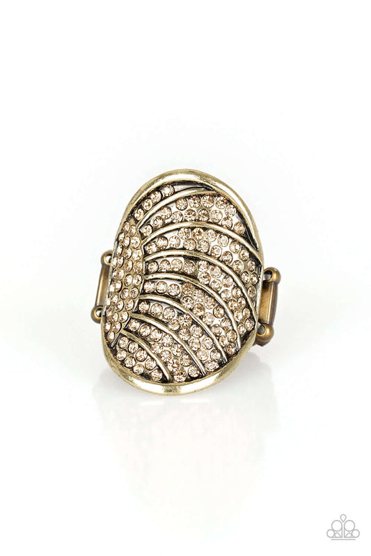 brought✽to✽you✽by✽blingflingbykat✽dazzle-daze-brass-ring✽paparazzi-accessories