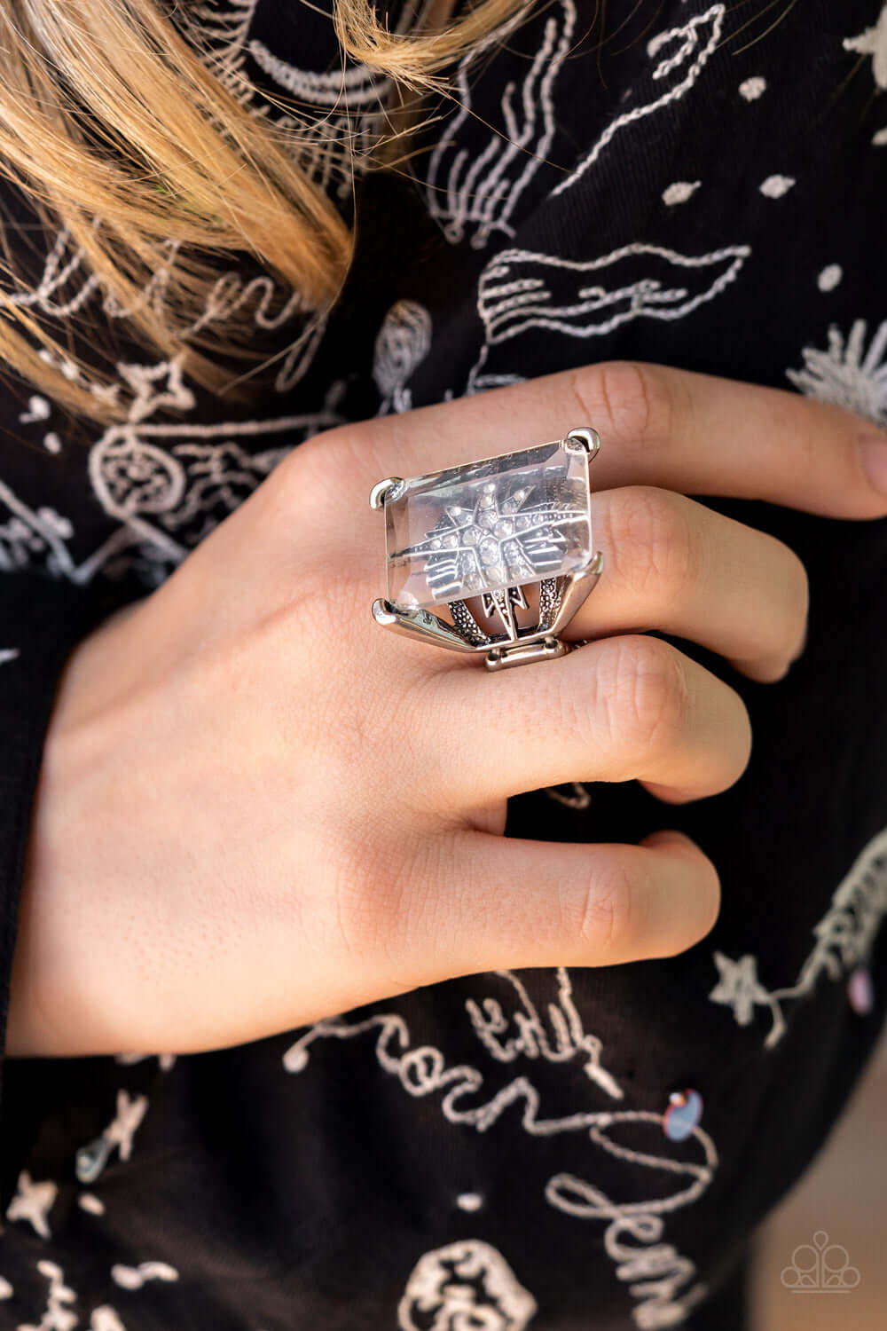 Paparazzi Accessories ❋Starry Serenity - White Ring❋ Flat Rate Ship $4.50❋ - Image #2