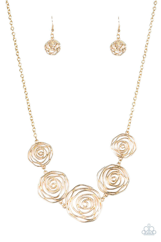 brought✽to✽you✽by✽blingflingbykat✽rosy-rosette-gold-necklace✽paparazzi-accessories