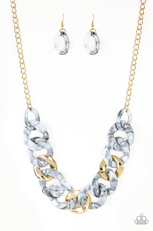 brought✽to✽you✽by✽blingflingbykat✽i-have-a-haute-date-white-necklace✽paparazzi-accessories