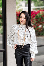 Load image into Gallery viewer, Paparazzi Accessories ✽Zi Commanding ✽Flat Rate Ship $4.50✽ - Image #5
