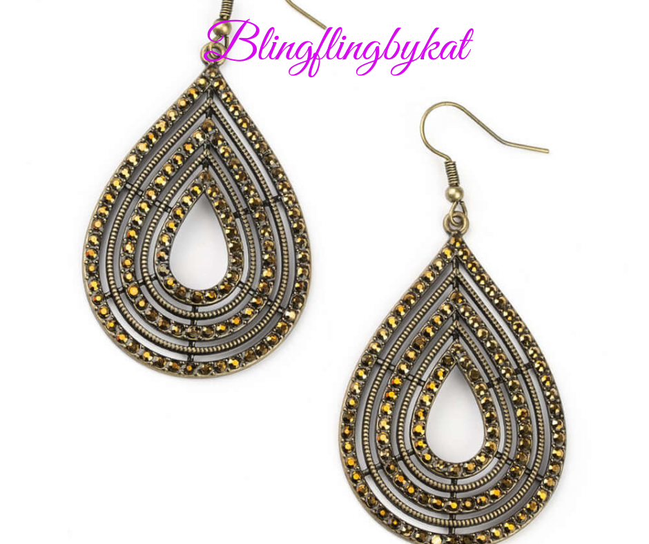 Paparazzi Accessories ✽ 5th Avenue Attraction - Brass Earrings✽Flat Rate Ship $4.50✽ - Image #4
