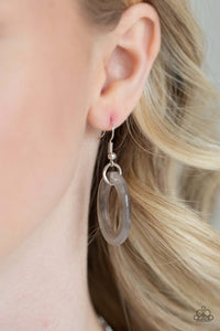 Paparazzi Accessories ✽ Courageously Chromatic - Silver Necklace✽Flat Rate Ship $4.50✽ - Image #3