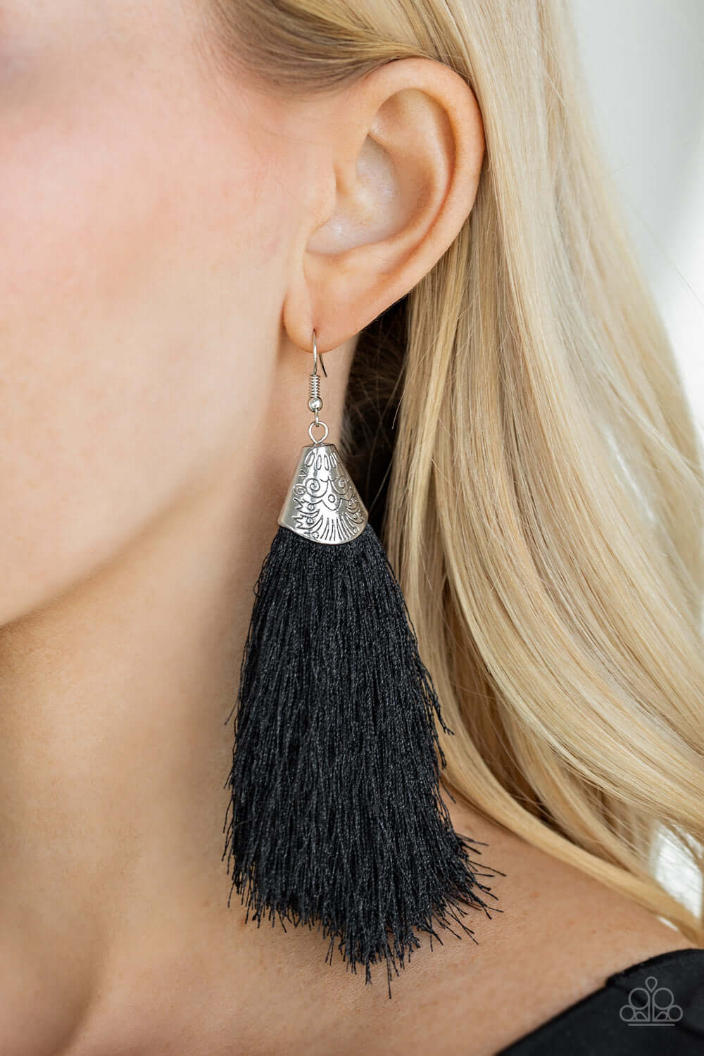 Paparazzi Accessories ✽ Tassel Temptress - Black Earrings✽Flat Rate Ship $4.50✽ - Image #2