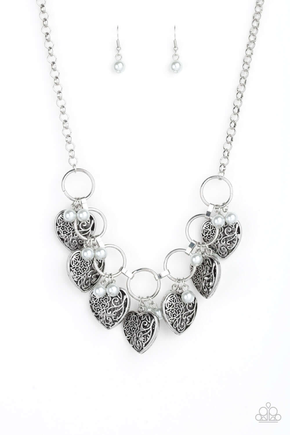 brought✽to✽you✽by✽blingflingbykat✽very-valentine-silver-necklace✽paparazzi-accessories